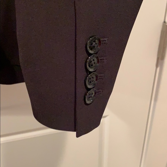 Black Express Blazer - Picture 4 of 5